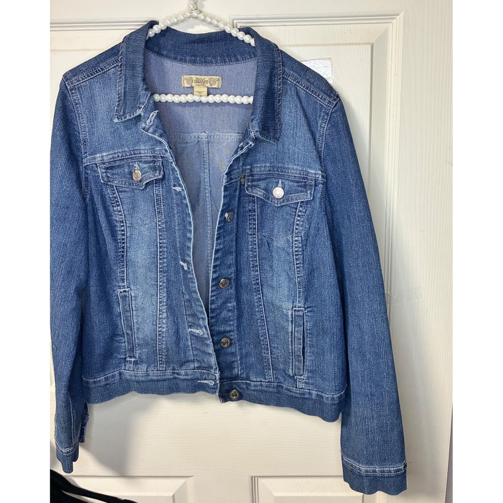 Nine West Denim Jacket Womens M Blue Excellent Patchwork Back Trucker Coat